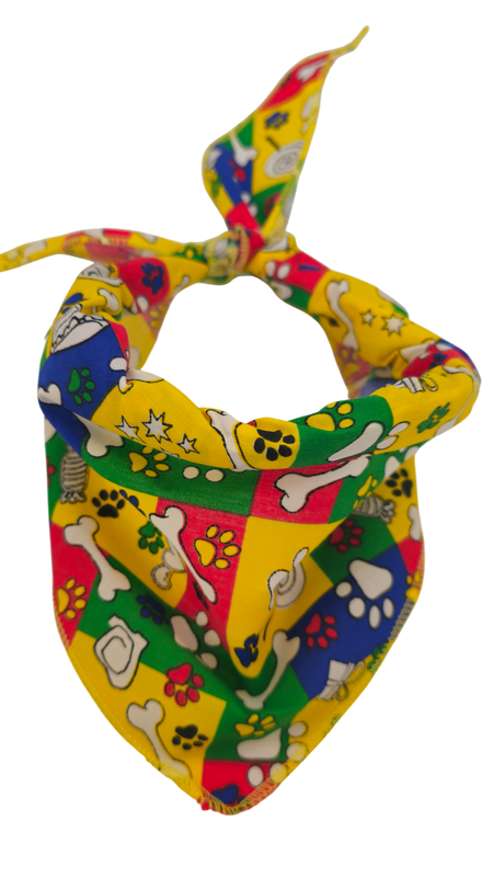 S3105 Paws & Bones Bandana