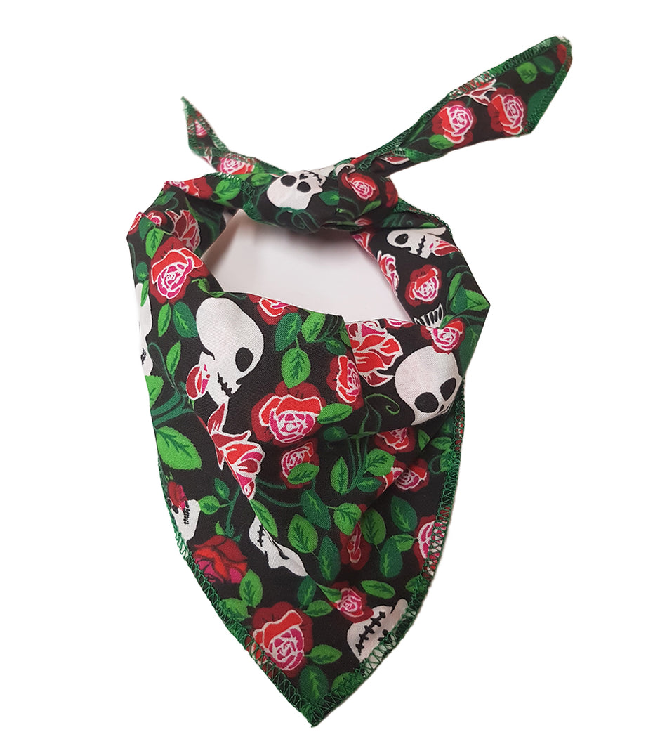 S3024 Skull Doggie Bandana