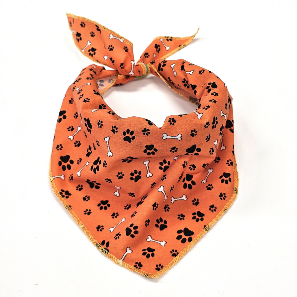 S3075 Paws Bandana, Orange