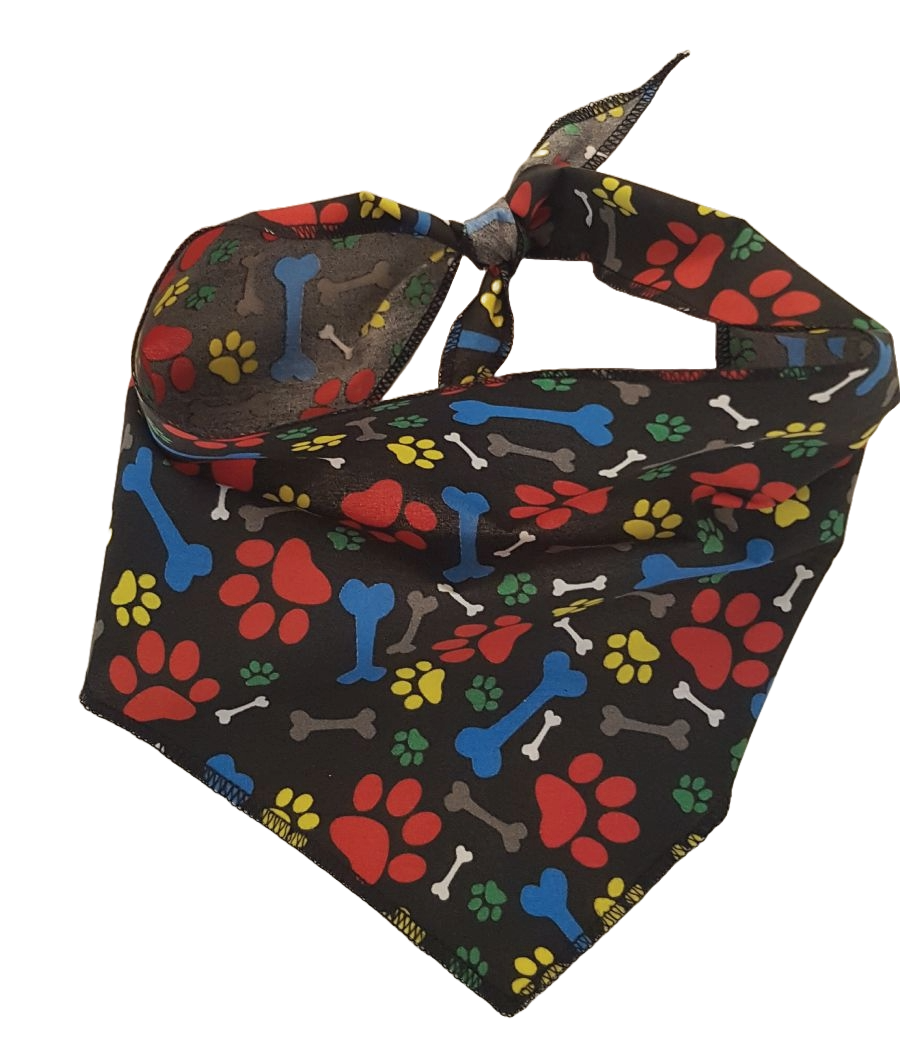 S3092 Pawprints & Bones Bandana, Black