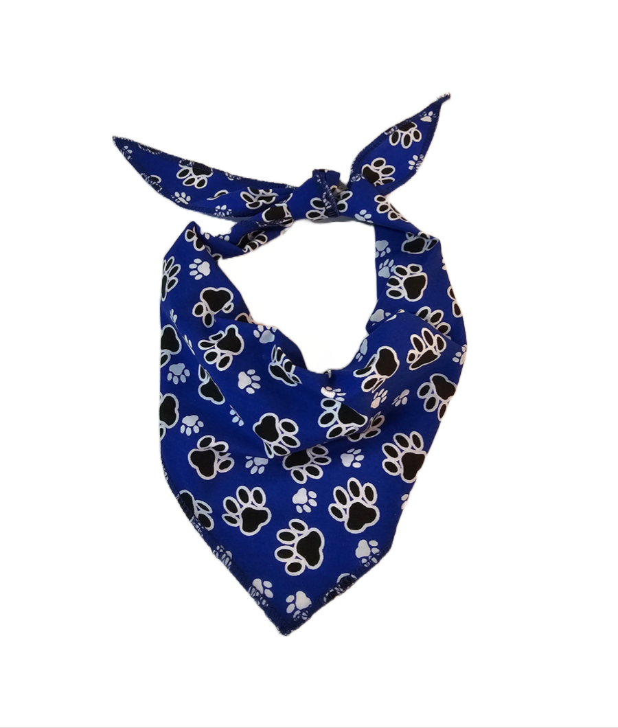 S3117 Paws N Bones Bandana