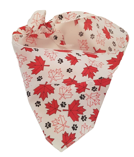S3235 Maple Leaves & Pawprints Bandana, White