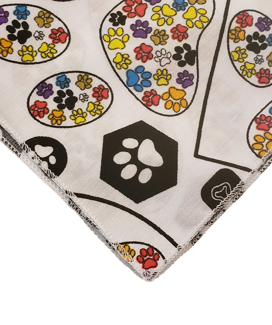 SQ3122 Colorful Paws Bandana, White 
