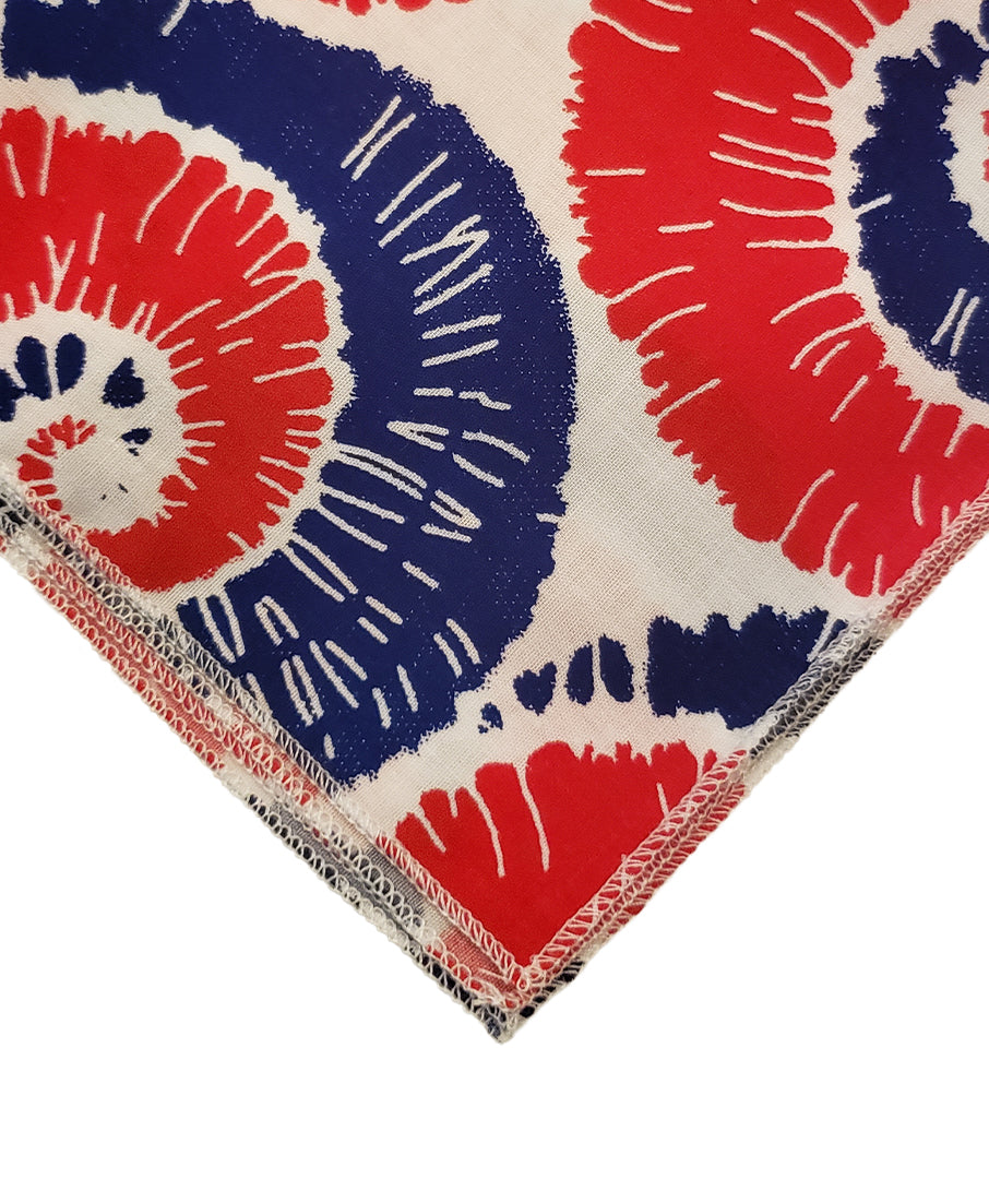 SQ3016 Patriotic Doggie Bandana, White