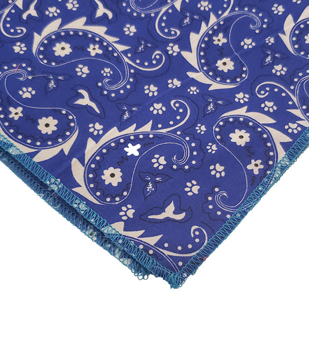 SQ3201 Paisley & Pawprints Bandana, Blue